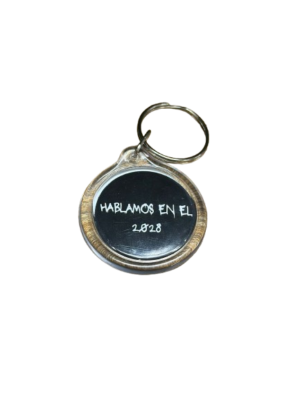 Key chains Hablamo en el 2028